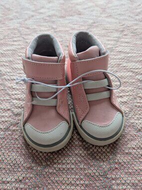 See Kai Run Pink Leather High Top Sneakers Size 5 NEW